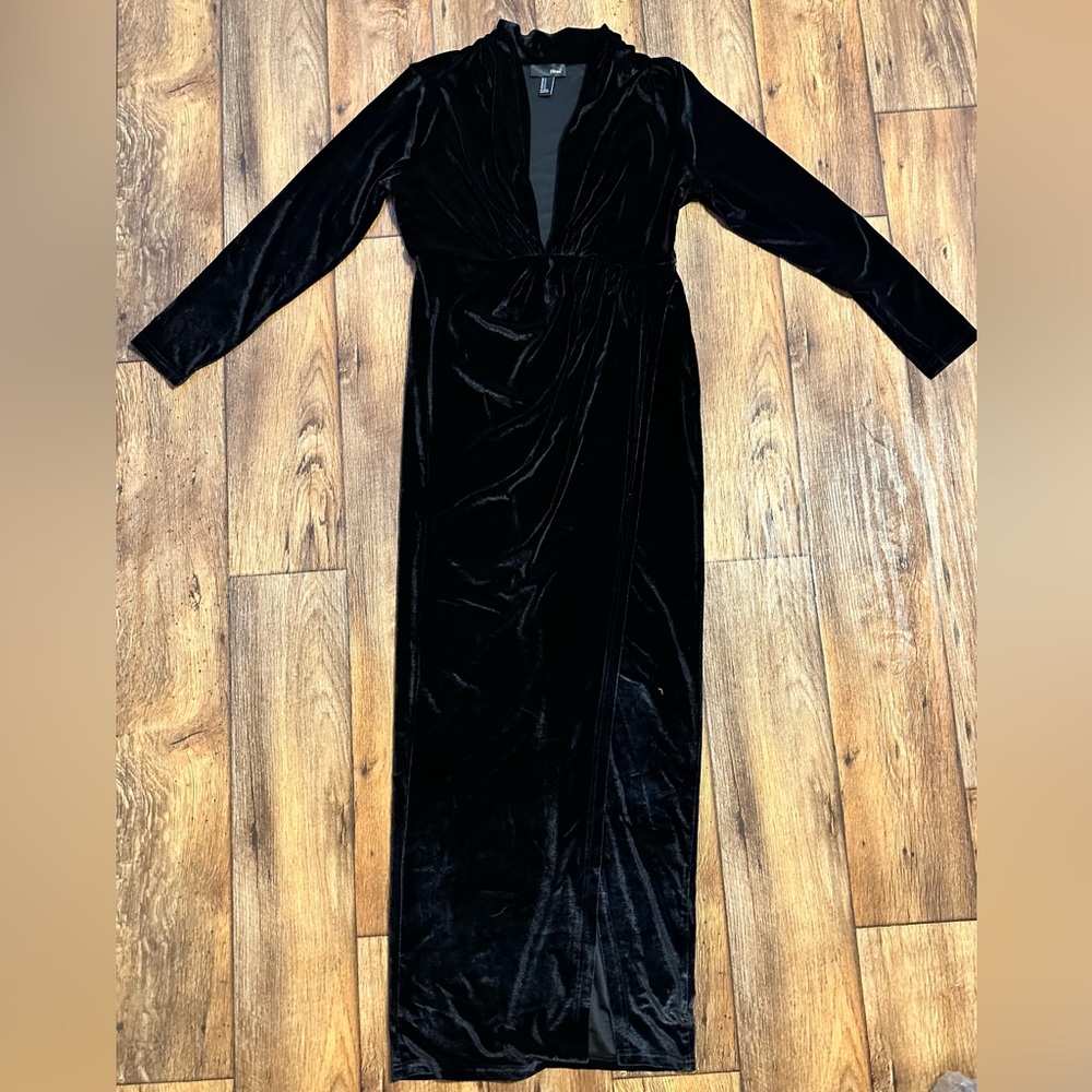 SBetro Black Velvet Draped Dress w/ split - tag size XL